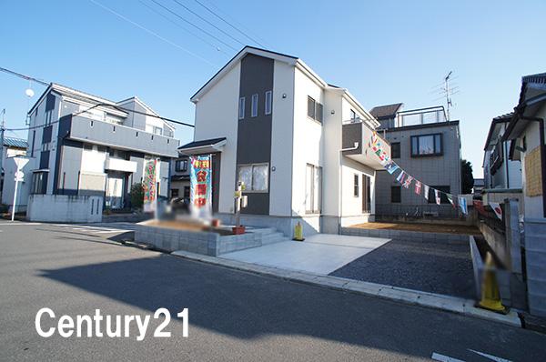 Local photos, including front road