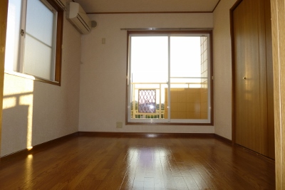 Other room space. Western-style 6 Pledge