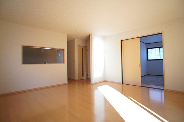 Living. Indoor (11 May 2013) Shooting 7 Building