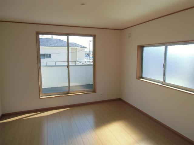 Non-living room. 2013.9 May shooting