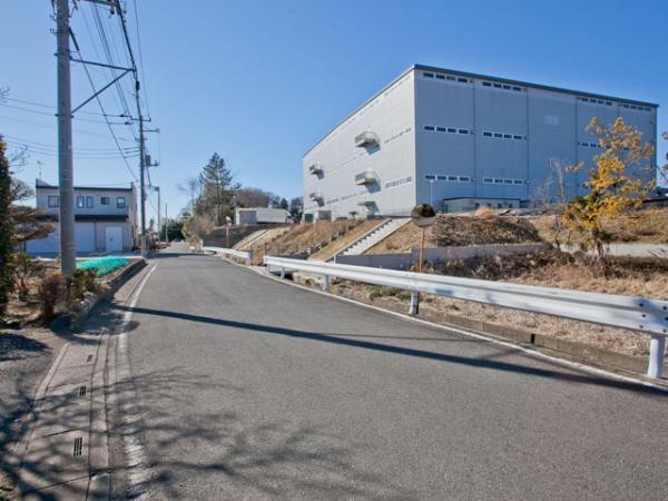 Local photos, including front road. 2013 / 02 / 25 shooting 