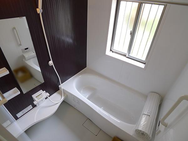 Bathroom. Room (August 2013) Shooting