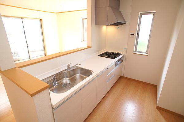 Kitchen. Indoor (11 May 2013) Shooting B Building