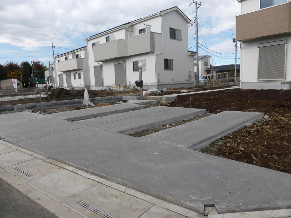 Parking lot. Car space three available parking