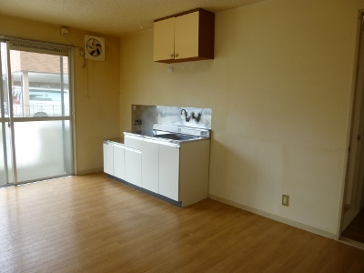 Living and room. DK7 Pledge