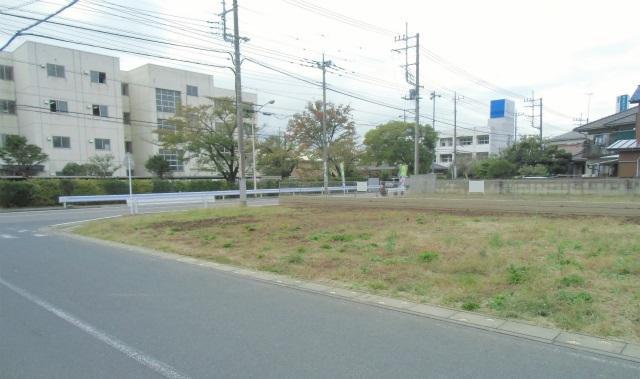 Local photos, including front road