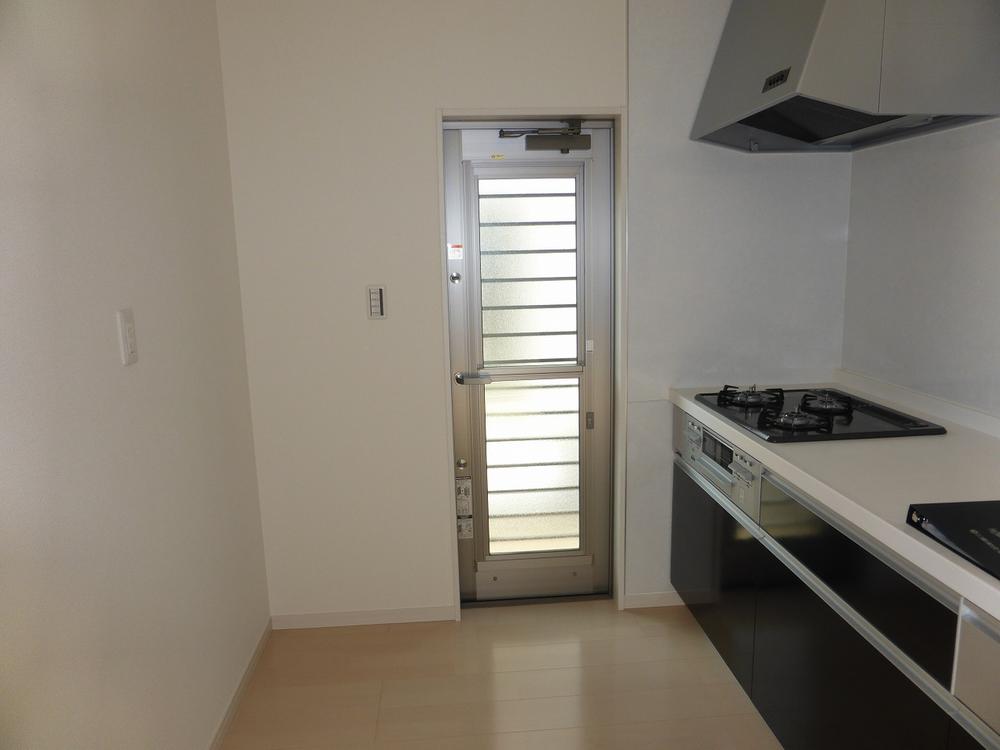 Other. Example of construction. Convenient back door