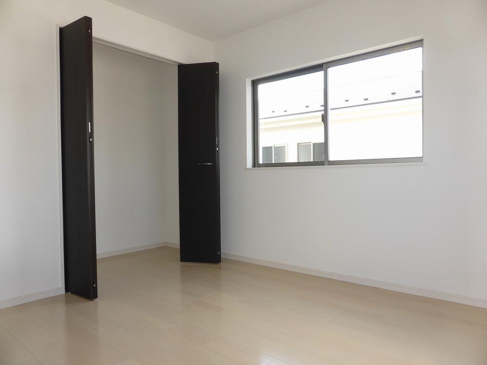 Same specifications photos (Other introspection). Example of construction. 