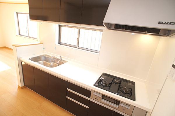 Kitchen. F Building System kitchen 