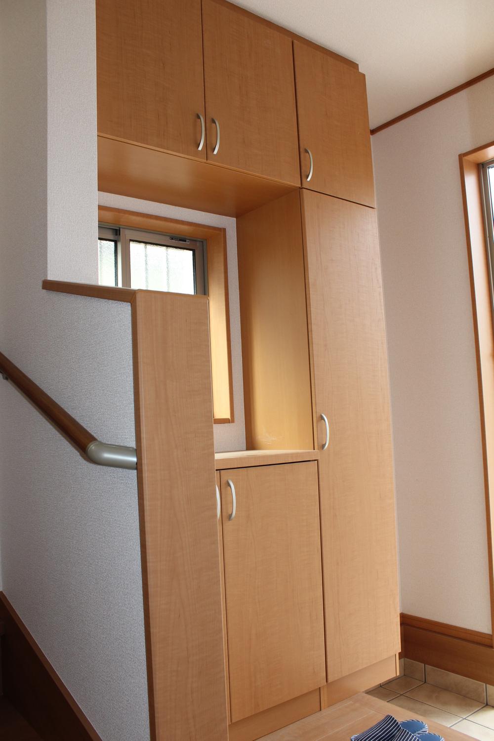 Same specifications photos (Other introspection). Cupboard of the same specification