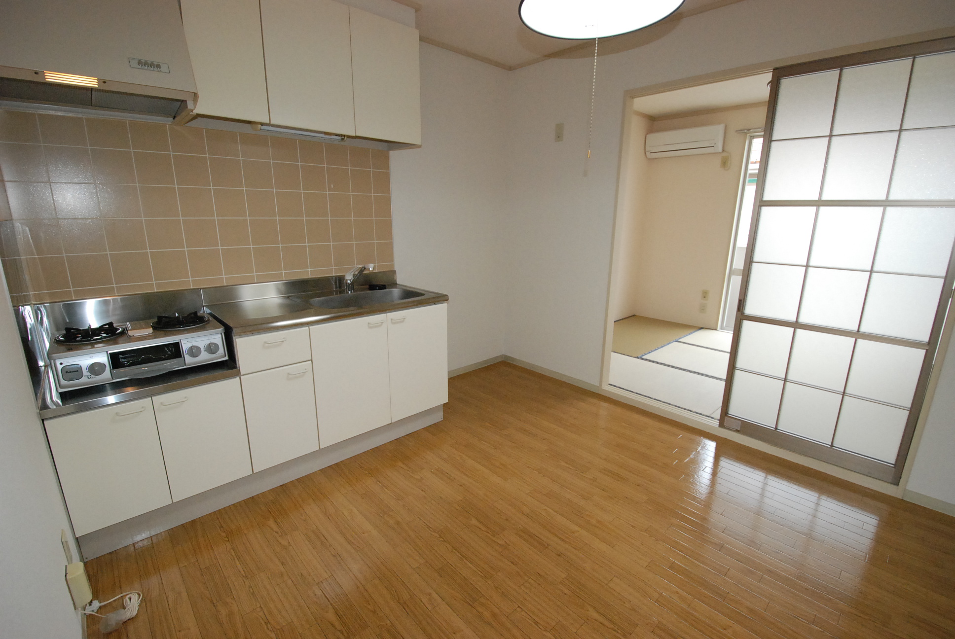 Living and room. Material ・ Please check local, such as color (current state priority)