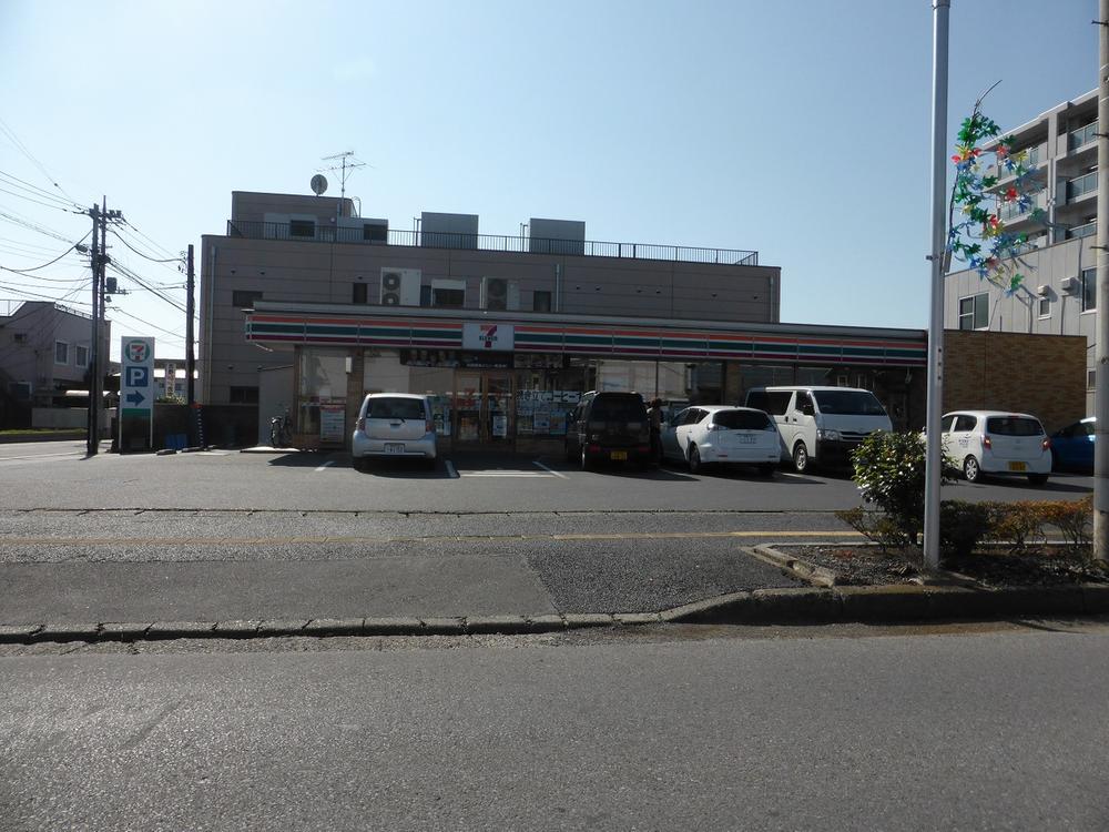 Convenience store. 258m to Seven-Eleven Kukihigashi 5-chome