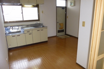 Living and room. DK6.5 Pledge