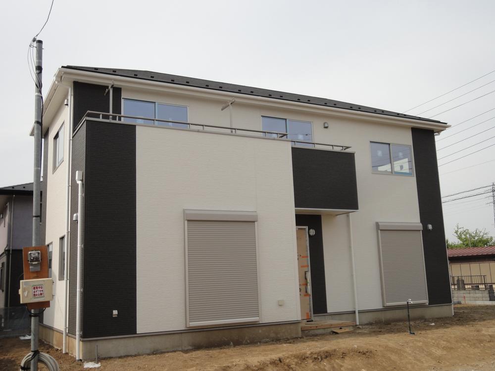 Local appearance photo. Indoor (July 2013) Shooting