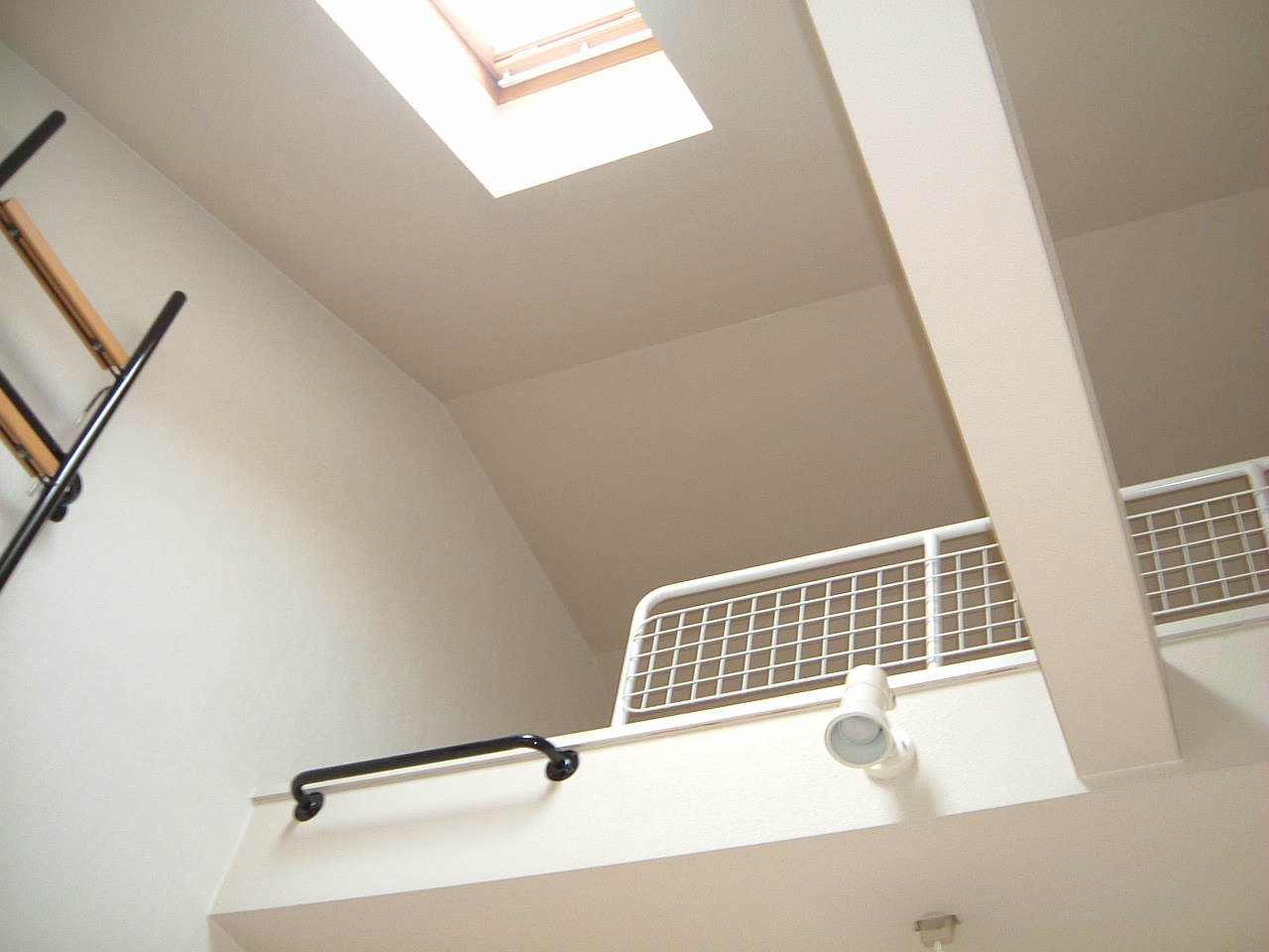 Other room space. loft