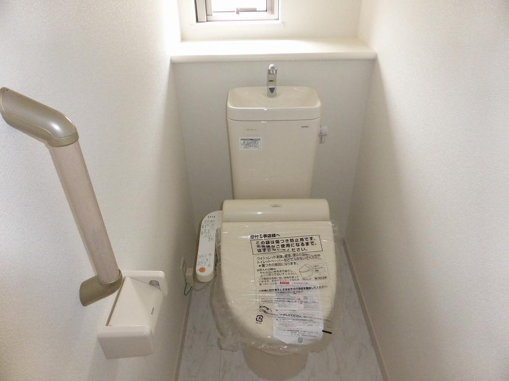 Toilet. Example of construction. 