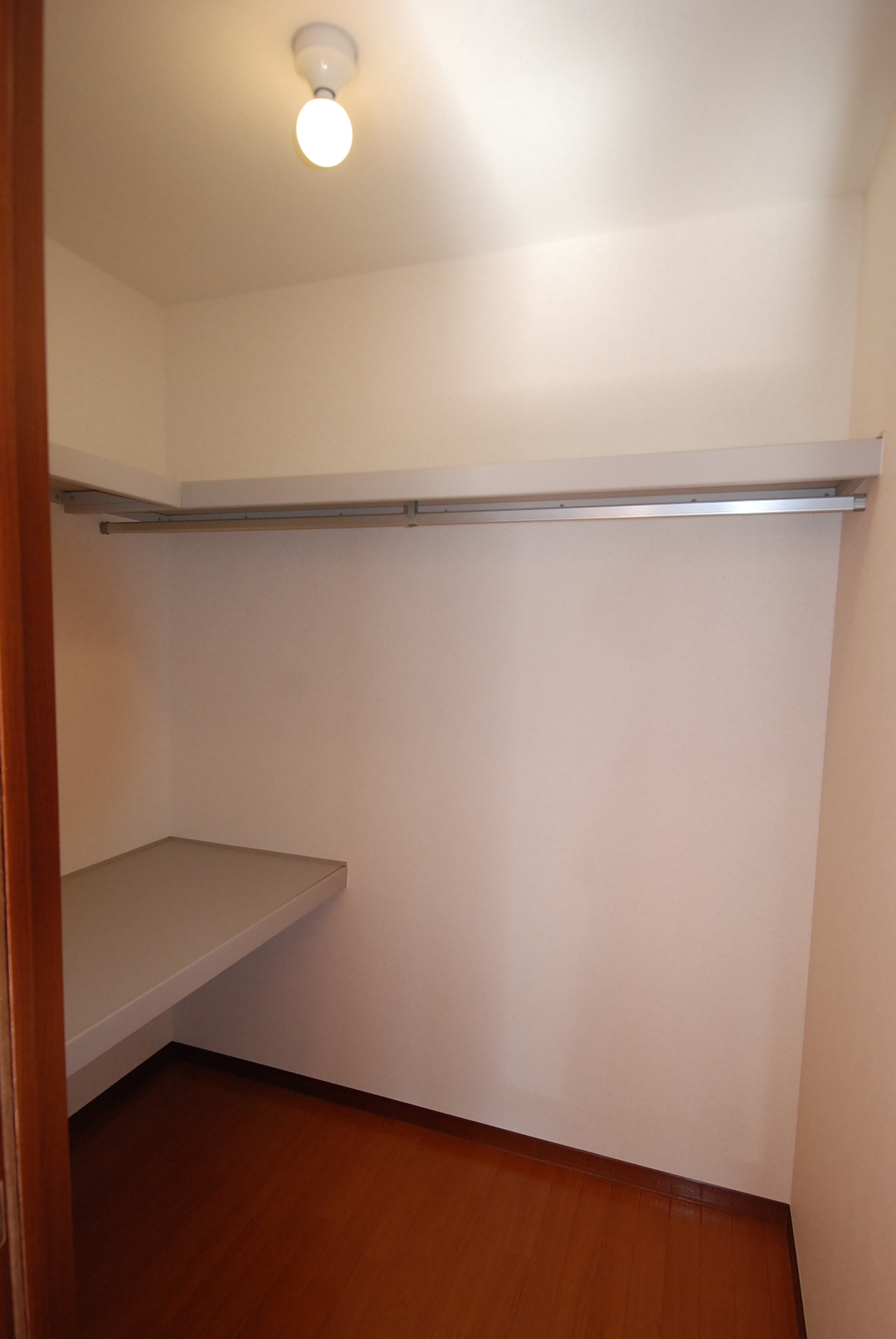 Receipt. A walk-in black - georgette Spread type! 