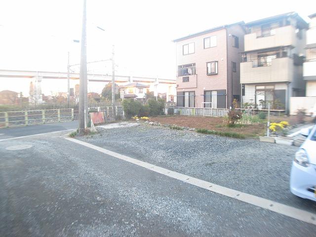 Local land photo. It is taken from the south side