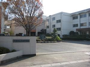 Junior high school. Kuki Futoshihigashi "student to wear a live power" 3120m until junior high school policy