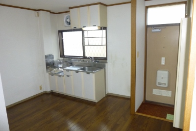 Living and room. DK7 Pledge