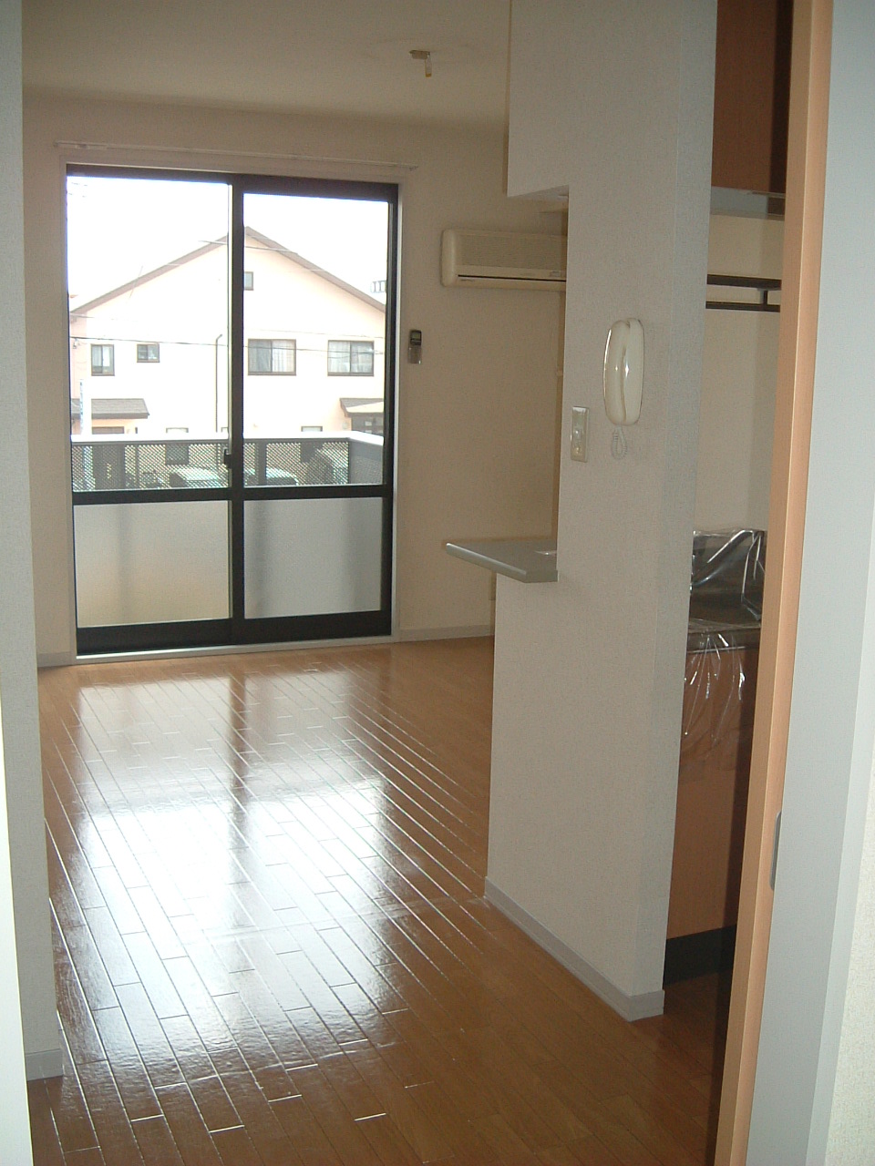 Living and room. Photo per, prior to leaving is an image