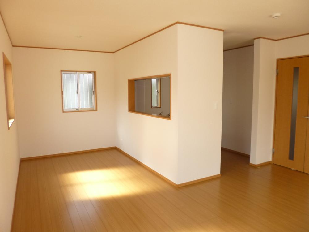 Living. 2013.6.24 shooting. LDK16 quires more