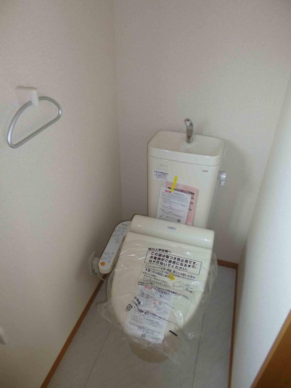 Toilet. 2013.6.24 shooting. Heated toilet seat