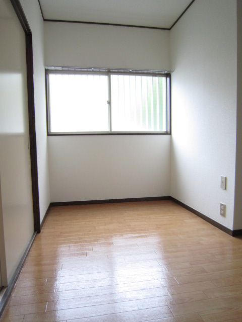 Other room space