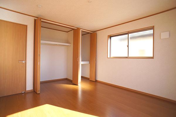 Non-living room. Indoor (11 May 2013) Shooting