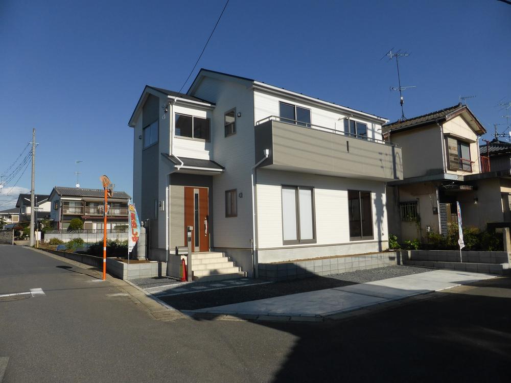 Rendering (appearance). Local appearance