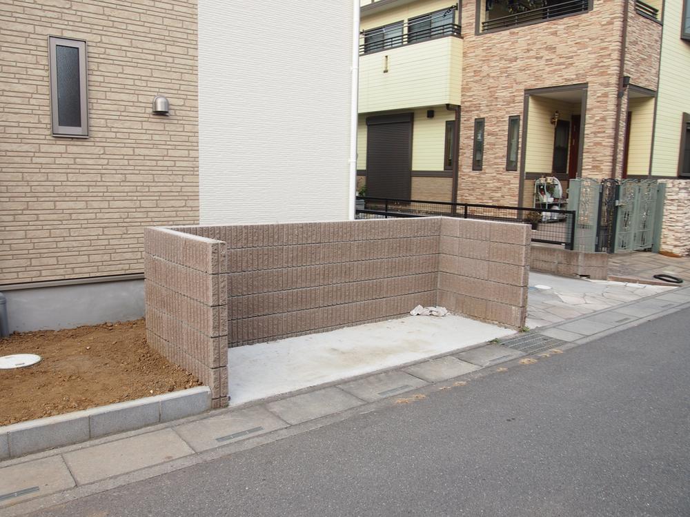 Other. There are close to the waste storage, Convenient.