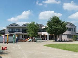 kindergarten ・ Nursery. 220m until Makoto kindergarten