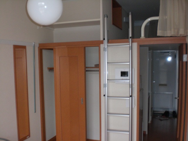Other room space
