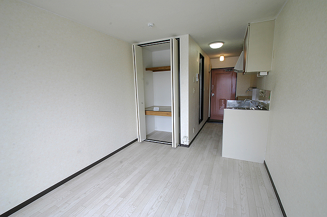 Living and room