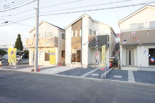 Local appearance photo. Building appearance