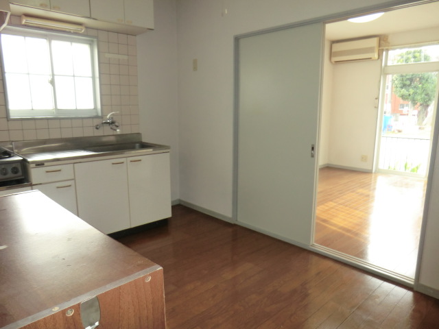 Living and room