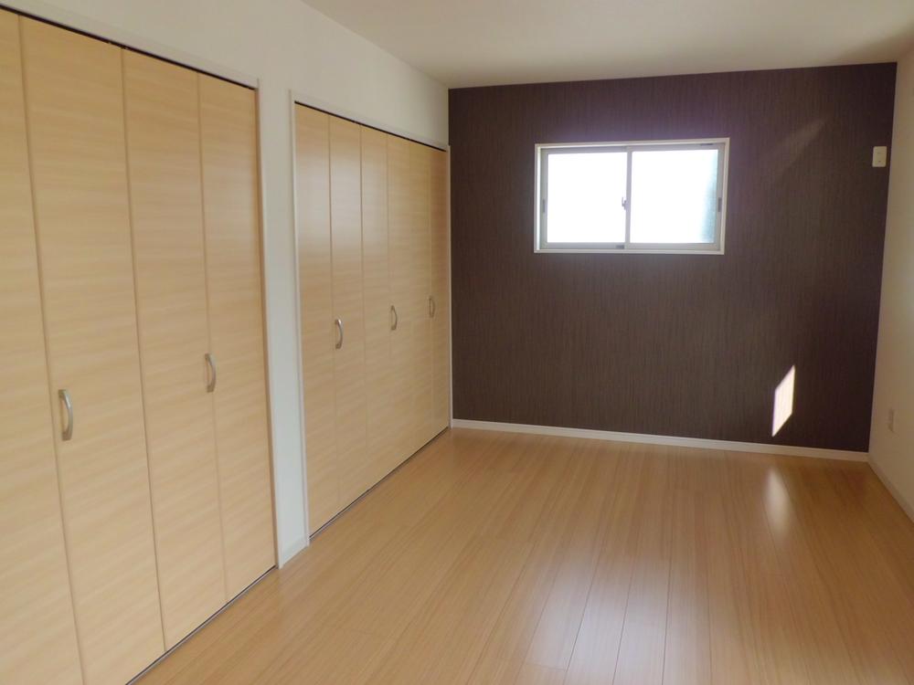 Non-living room. Housed plenty of main bedroom (September 2013) Shooting