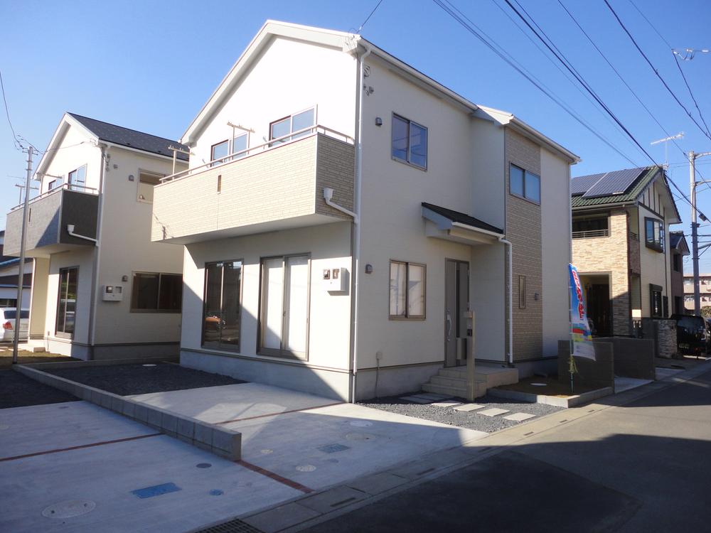 Local appearance photo. We have local confirmation! (December 2013) captured at around 11