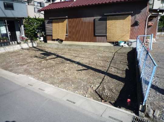Local land photo. Current Status vacant lot