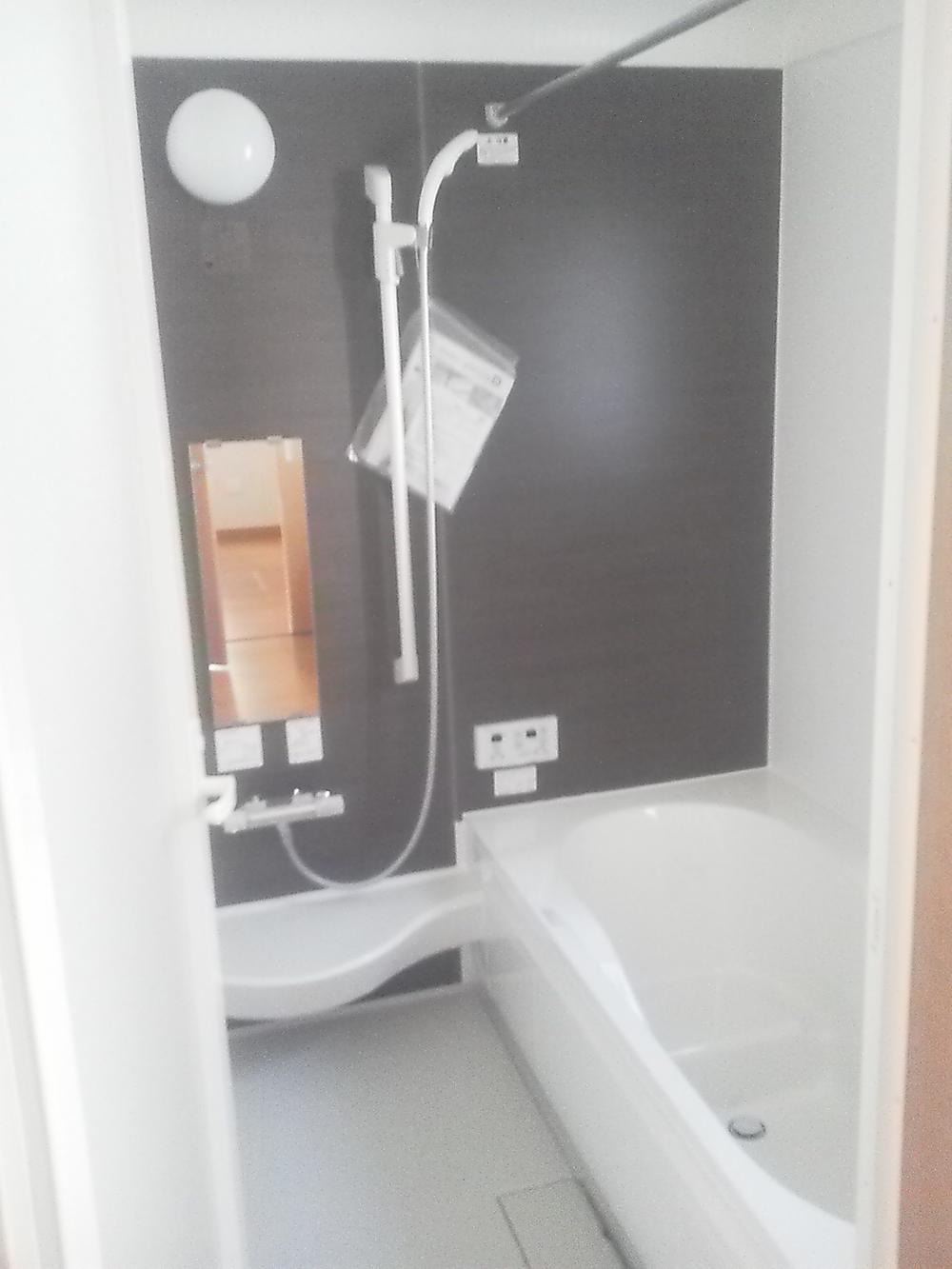 Bathroom. Indoor (September 2013) Shooting