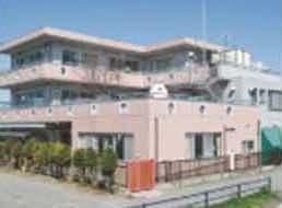 kindergarten ・ Nursery. Third Nadeshiko to nursery school 450m