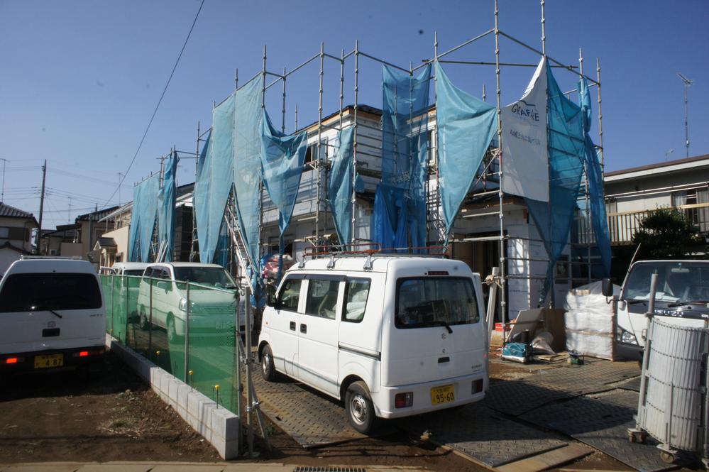 Local appearance photo. Local (11 May 2013) Shooting