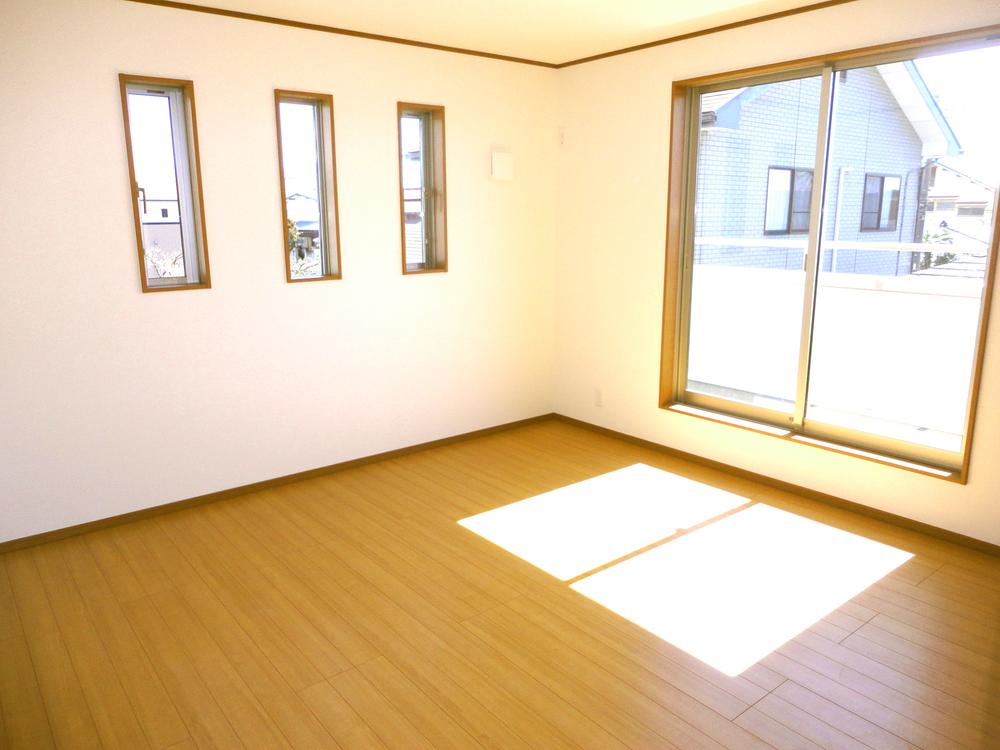 Living. Same specifications living