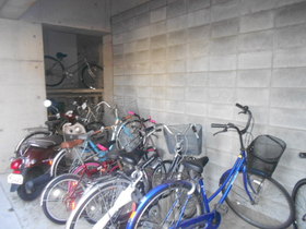 Other common areas. Bicycle shelter. 