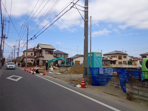 Local photos, including front road