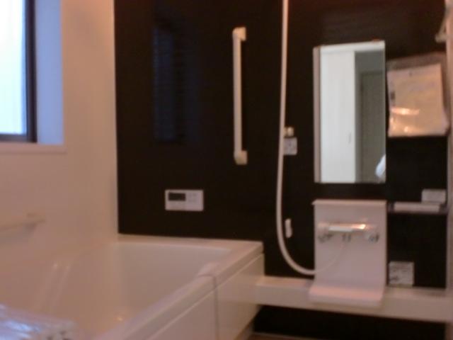 Bathroom. Indoor (12 May 2013) Shooting