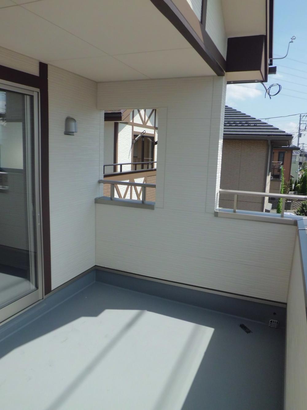 Balcony. Spacious balcony. Tea or time is How about a holiday on the balcony?