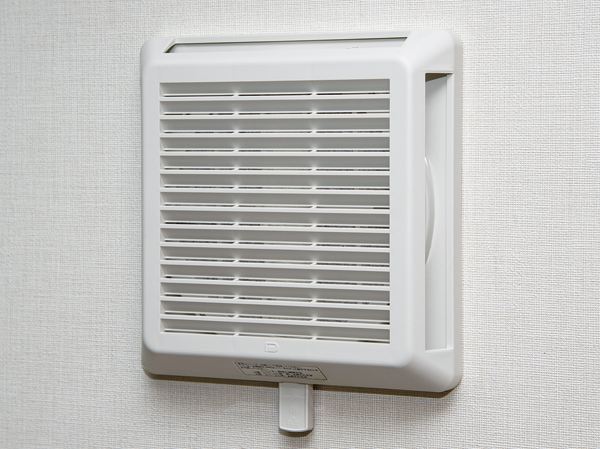 Other.  [Ventilation register (air supply opening)] To allow ventilation without opening the window, Living room facing the outside air ・ dining, Respectively, such as in each room you will find a ventilation register (air supply opening).  ※ Please be sure to opening when using the range hood.
