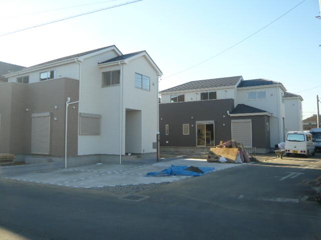 Local appearance photo. Local (11 May 2013) Shooting