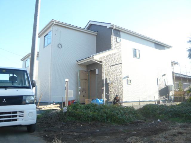 Local appearance photo. Local (11 May 2013) Shooting 1 Building